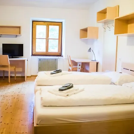 Elisabeth باد اوسي